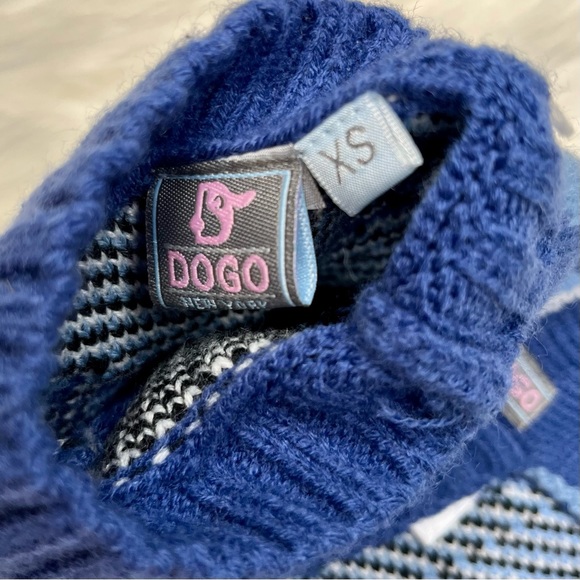 Dogo New York Whale Sweater - Picture 3 of 5